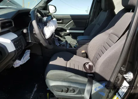 2024 Toyota Tacoma Double Cab z USA, uszkodzony, nr VIN 3TMLB5JN2RM056269